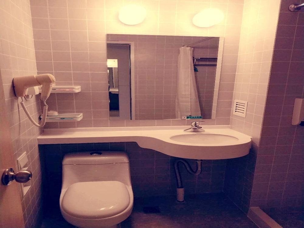 Jinjiang Inn Zhuhai Gongbei Fuhuali Bagian luar foto