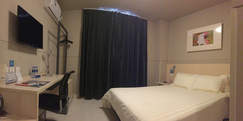 Jinjiang Inn Zhuhai Gongbei Fuhuali Bagian luar foto